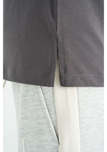 Koyu Gri O Yaka Yazı Baskılı Düşük Omuz Oversize Kız Çocuk T-Shirt - 75115