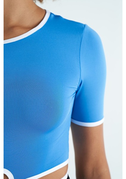 Saks Bel Bağlama Detaylı O Yaka Standart Kalıp Dalgıç Kumaş Kadın Crop T-Shirt - 97266