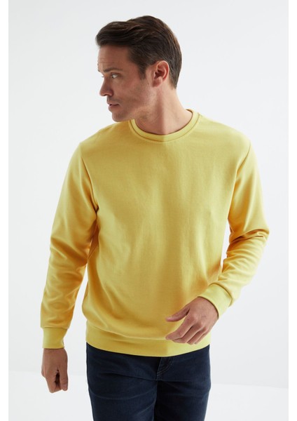 Sarı Basic O Yaka Rahat Form Erkek Sweatshirt - 88053