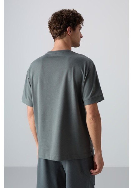 Haki Pamuklu Kalın Yumuşak Dokulu Oversize Fit Baskılı Erkek T-Shirt - 88342