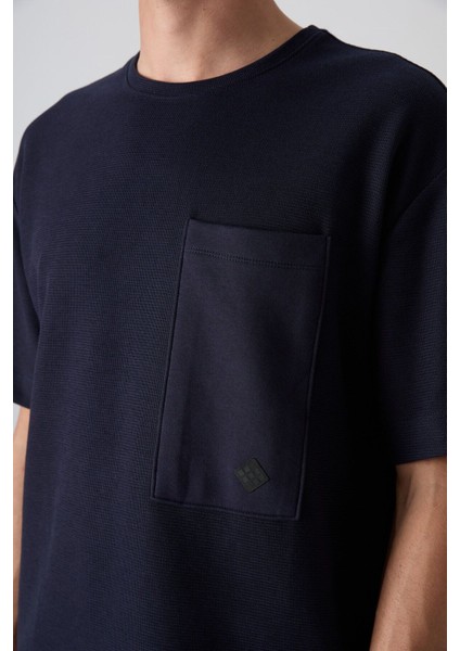 Lacivert Pamuklu Kalın Yüzeyi Dokulu Oversize Fit Basic Erkek T-Shirt - 88341