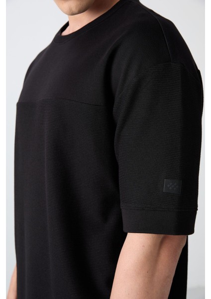 Siyah Pamuklu Kalın Yüzeyi Dokulu Oversize Fit Basic Erkek T-Shirt - 88340