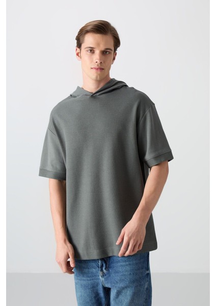 Haki Pamuklu Kalın Yüzeyi Dokulu Oversize Fit Basic Erkek T-Shirt - 88335