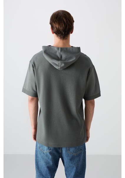 Haki Pamuklu Kalın Yüzeyi Dokulu Oversize Fit Basic Erkek T-Shirt - 88335