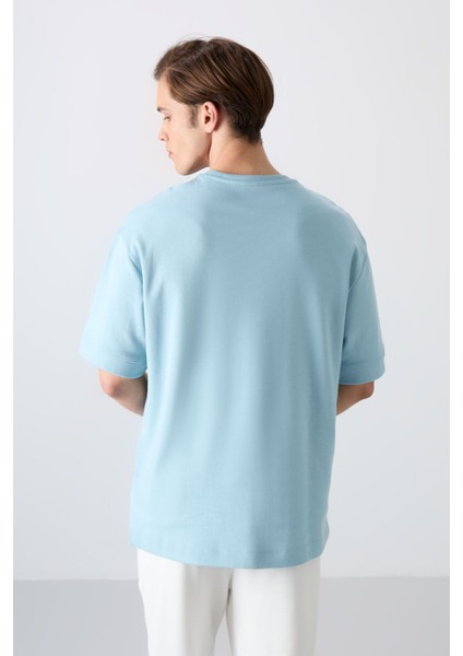 Açık Mavi Pamuklu Kalın Yumuşak Dokulu Oversize Fit Baskılı Erkek T-Shirt - 88322