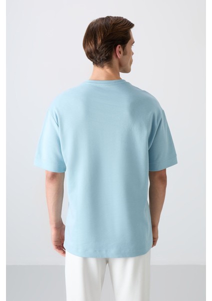Açık Mavi Pamuklu Kalın Yumuşak Dokulu Oversize Fit Baskılı Erkek T-Shirt - 88320