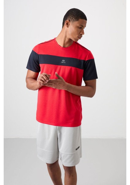 Kırmızı Polyester Nefes Alan Dokulu İnce Esnek Standart Fit Erkek Performans T-Shirt - 88396