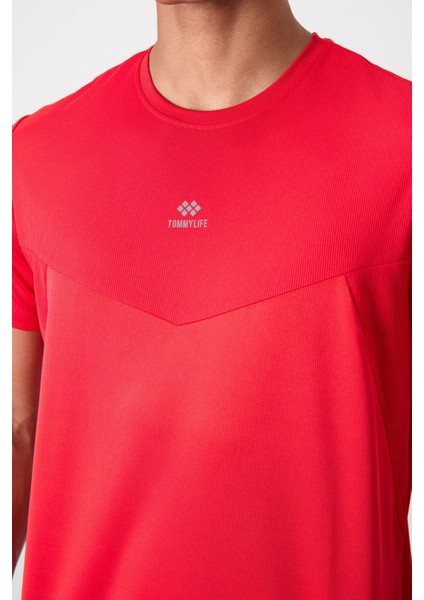 Kırmızı Polyester Nefes Alan Dokulu İnce Esnek Standart Fit Erkek Performans T-Shirt - 88391