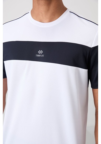 Beyaz Polyester Nefes Alan Dokulu İnce Esnek Standart Fit Erkek Performans T-Shirt - 88396 modelleri