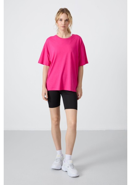 Fuşya Penye Modal Yumuşak Tuşeli Oversize Fit Basic Kadın T-Shirt- 97285