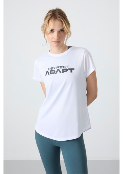 Beyaz Polyester Nefes Alan Dokulu İnce Esnek Standart Fit Performans Kadın T-Shirt - 97283