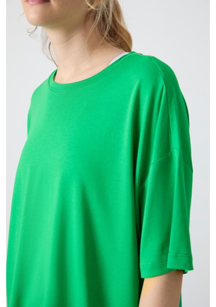 Yeşil Penye Modal Yumuşak Tuşeli Oversize Fit Basic Kadın T-Shirt- 97285