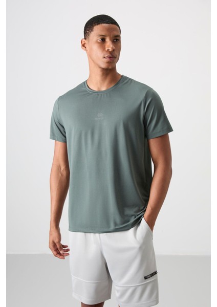 Haki Polyester Nefes Alan Dokulu İnce Esnek Standart Fit Erkek Performans T-Shirt - 88387