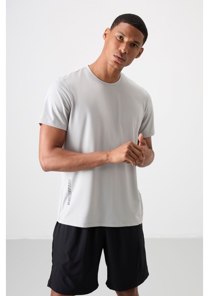 Taş Polyester Nefes Alan Dokulu İnce Esnek Standart Fit Erkek Performans T-Shirt - 88388