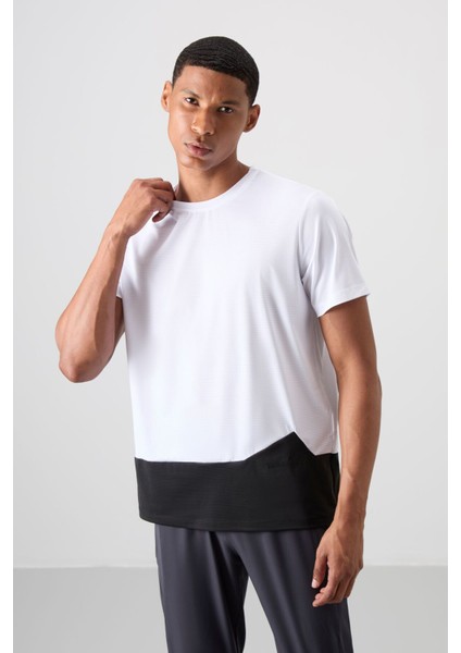 Beyaz Polyester Nefes Alan Dokulu İnce Esnek Standart Fit Erkek Performans T-Shirt - 88383