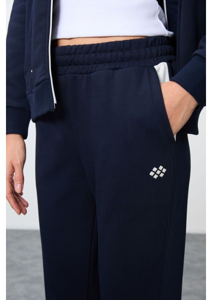 Indigo Kompakt Pamuklu Kalın Pürüzsüz Dokulu Kapüşonlu Oversize Fit Kadın Eşofman Takım - 95343