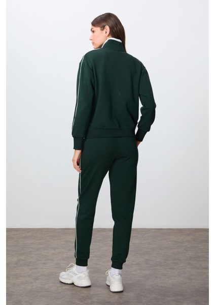 Çam Yeşili Kompakt Pamuklu Kalın Pürüzsüz Dokulu Dik Yaka Oversize Fit Kadın Eşofman Takım - 95340
