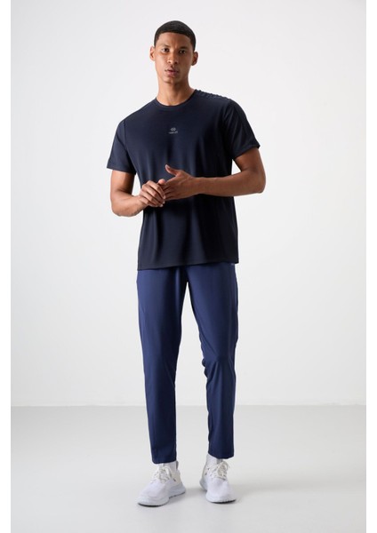 Lacivert Polyester Nefes Alan Dokulu İnce Esnek Standart Fit Erkek Performans T-Shirt - 88390 fiyatları