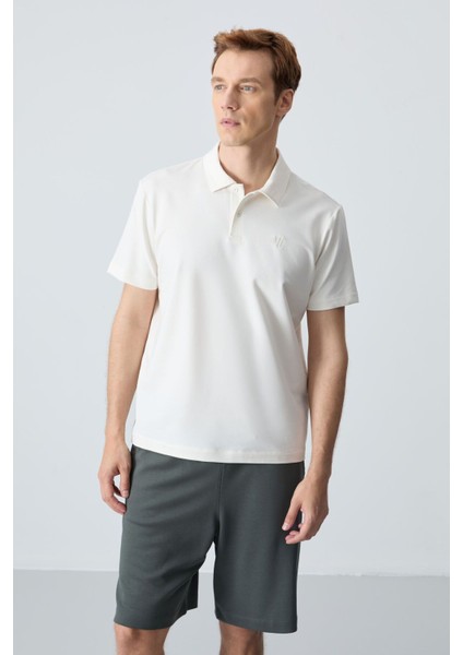 Tommy Life Ekru Basic Göğüs Logolu Standart Kalıp Triko Polo Yaka Erkek T-Shirt - 87768