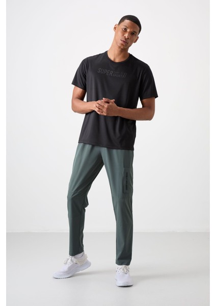 Siyah Polyester Nefes Alan Dokulu İnce Esnek Standart Fit Erkek Performans T-Shirt - 88385