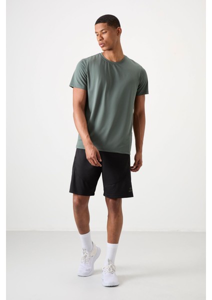 Haki Polyester Nefes Alan Dokulu İnce Esnek Standart Fit Erkek Performans T-Shirt - 88388 fiyatları