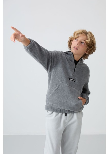 Gri Melanj Kalın Yumuşak Dokulu Standart Fit Nakışlı Polar Erkek Çocuk Sweatshirt - 11230