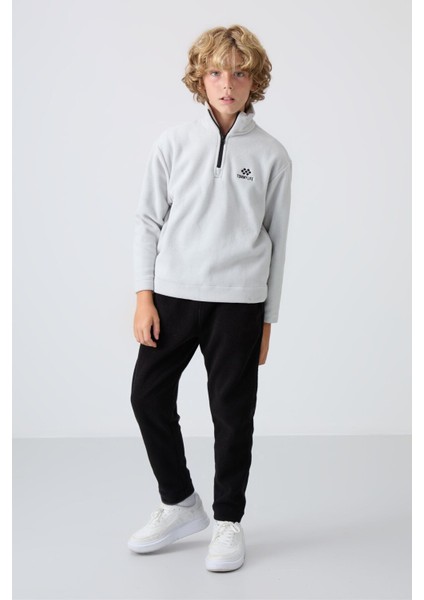Taş Kalın Yumuşak Dokulu Standart Fit Nakışlı Polar Erkek Çocuk Sweatshirt - 11221