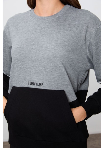 Gri Melanj Kompakt Pamuklu Kalın Pürüzsüz Dokulu O Yaka Oversize Fit Kadın Sweatshirt - 97289