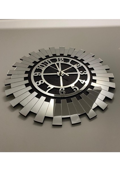 Büyük Gümüş Dekoratif Duvar Saati Mdf Üzeri Aynalı Pleksi Türkçe Rakamlı 60X60 cm Saat