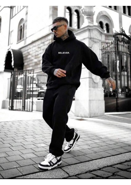 Erkek Siyah Believer Baskılı Oversize Sweatshirt fırsatları
