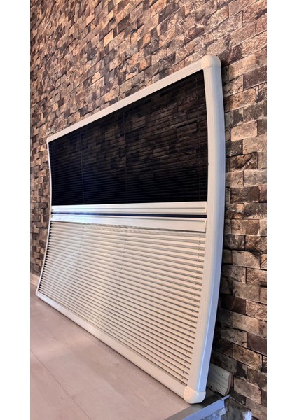 Işık Geçirmez Oval Ön Cam Karavan Perdesi