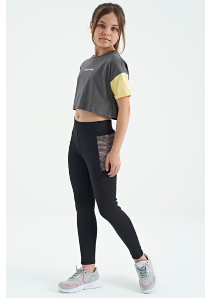 Koyu Gri Yazı Baskılı O Yaka Düşük Omuzlu Oversize Kız Çocuk T-Shirt - 75130