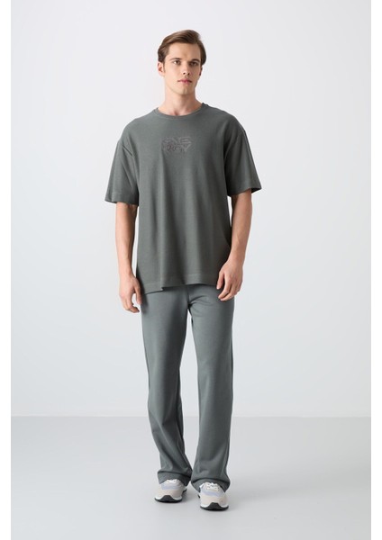 Tommy Life Haki Pamuklu Kalın Yüzeyi Dokulu Oversize Fit Baskılı Erkek T-Shirt - 88336 fiyatları
