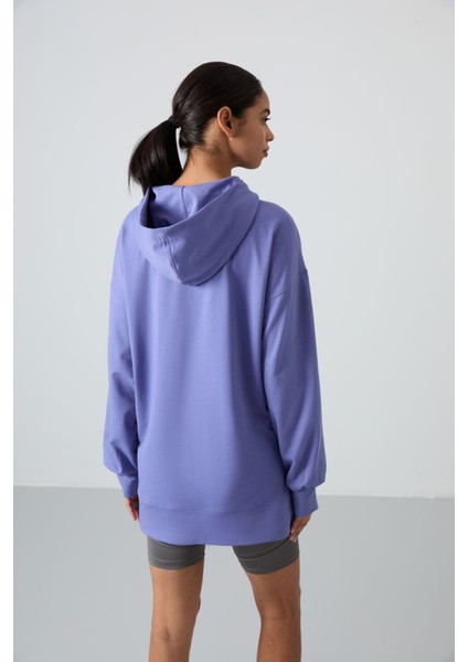 Eflatun Balon Kol Yazı Nakışlı Kadın Oversize Tunik Sweatshirt - 97163