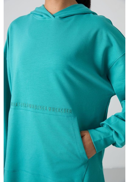 Deniz Yeşili Balon Kol Yazı Nakışlı Kadın Oversize Tunik Sweatshirt - 97163