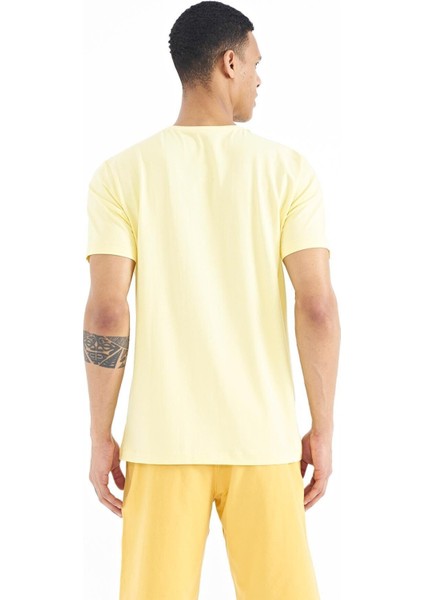 Tommy Life Sarı Yazı Baskılı O Yaka Standart Kalıp Erkek T-Shirt - 88174 indirimleri