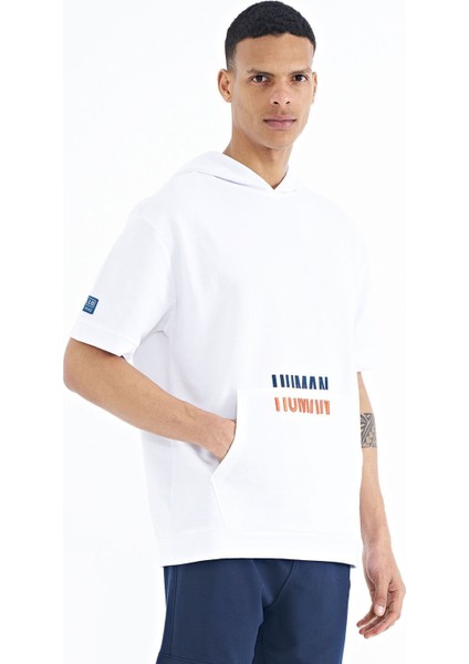 Tommy Life Beyaz Kanguru Cepli Yazı Nakışlı Kapüşonlu Erkek T-Shirt - 88195