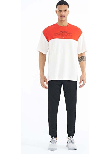 Tommy Life Ekru Renk Geçişli Baskı Detaylı O Yaka Oversize Erkek T-shirt - 88225