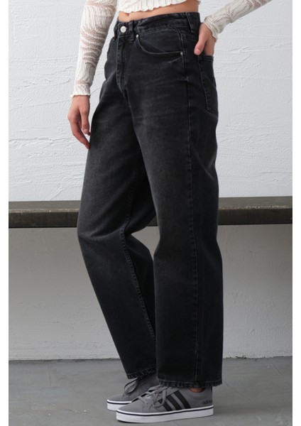 Bol Kesim Yüksek Bel Balloon Fit Baggy Jean Kot Salaş Kadın Pantolon @matera fiyatları