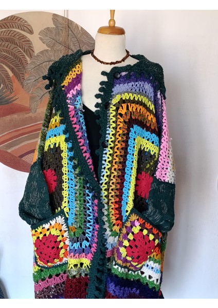 Hippybutik Çok Renkli Kapüşonlu El Örgüsü Uzun Astarsız Büyük Beden Hırka/kaban