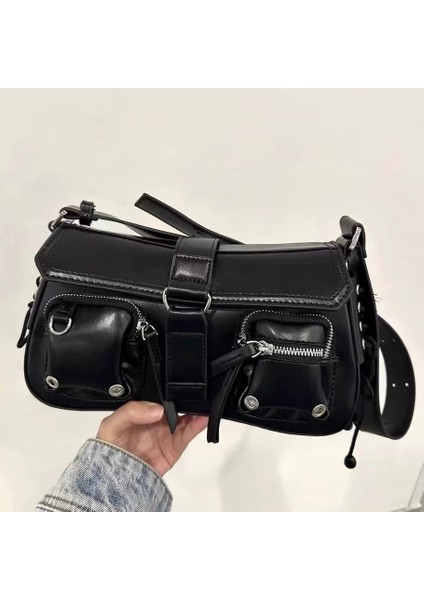 Modaya Uygun ve Havalı Doku, Kadınlar Için Ateşli Kız Koltuk Altı Baget Çantası, Yeni Niş Tasarımlı Motosiklet Çantası, Çok Yönlü Omuz Çapraz Askılı Çanta (Yurt Dışından)