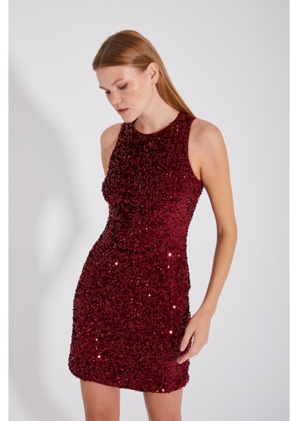 Party Elbisesi Bordo Pul Payetli Kadife Kumaş Sırt Dekolteli Mini Elbise