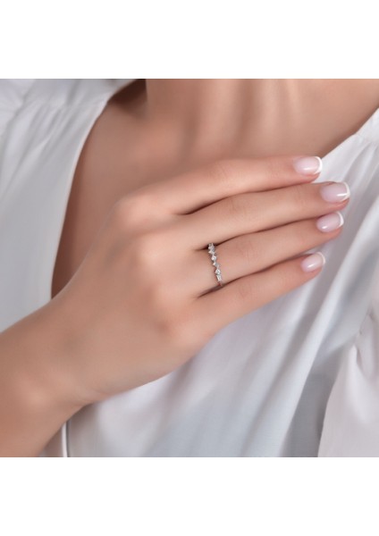 Pırlanta Baget Yüzük