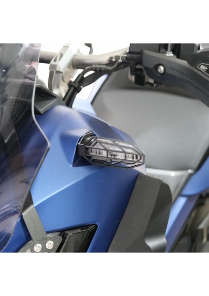 Honda ADV 350 2023-2025 Uyumlu Sinyal Koruma Siyah
