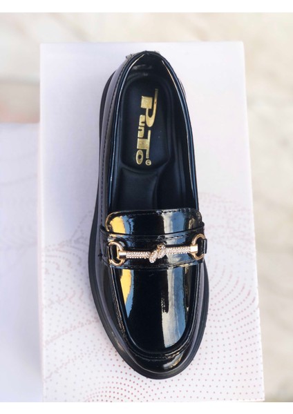 Kadın Rugan Loafer Çok Şık Ayakkabı