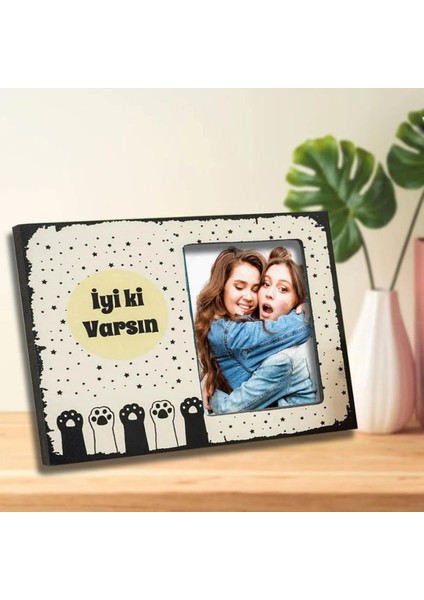 Iyi Ki Varsın Balonlu Ayıcık ve Çerçeve Doğum Günü Hediyesi fiyatları