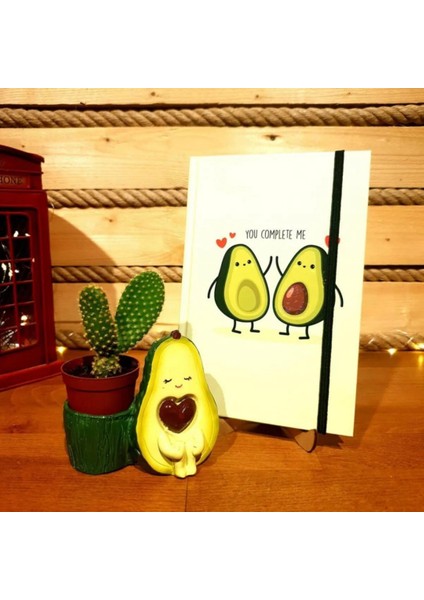 Avokado Skulent Saksı ve Avakado Defter Arkadaşa Hediye