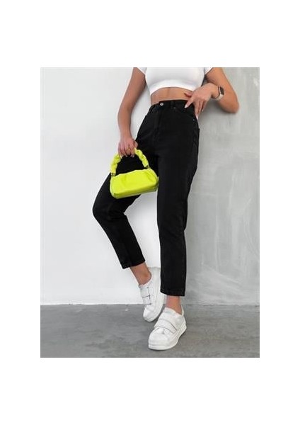 Kadın Düz Mom Kot Pantolon Siyah modelleri