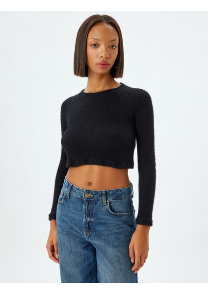 Uzun Kollu Tişört Crop Kayık Yaka Yumuşak Dokulu Slim Fit modelleri