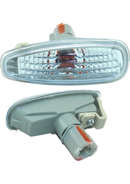 Çamurluk Sinyali Hyundai I-30 12-15 /Kia Ceed 08-11/ Rio 12-15 Sol Sağ Aynı